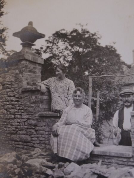 Lois (top) with her mother and the gardener George Kirk, 1920s